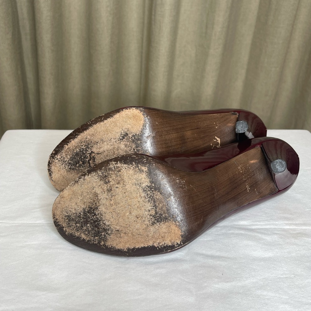 Stuart Weitzman Burgundy Red Patent Peep Toe Heel - Picture 13 of 13